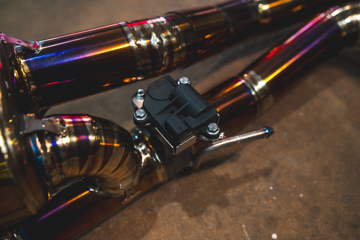 Valvetronic Designs - Lamborghini Urus Valved Sport Exhaust System - LAM.URUS.VSES.TI, LAM.URUS.VSES.FF.400C.TI