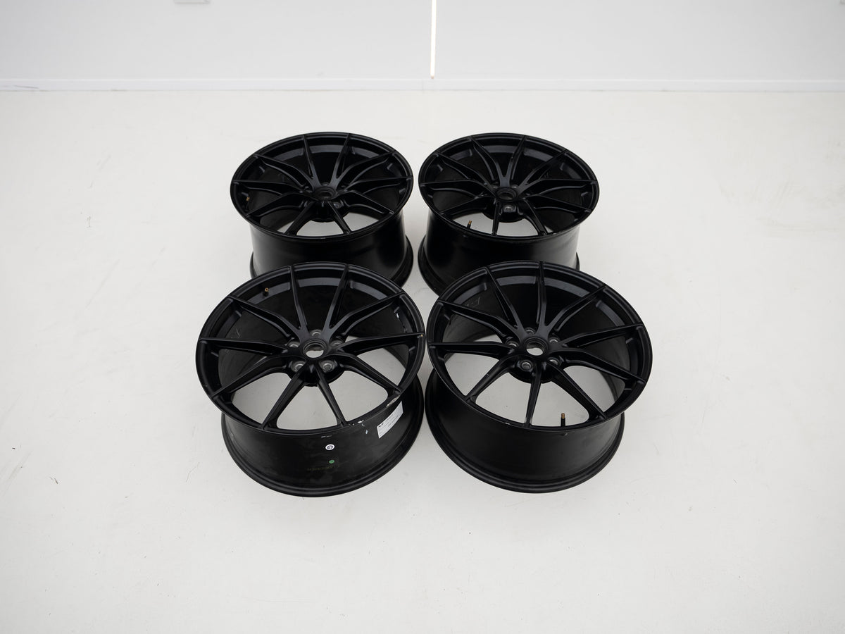 Ferrari 812 Superfast 20" Wheel Set - 313695 / 323605 / 323894 / 313696 / 323606 / 323895 - Used