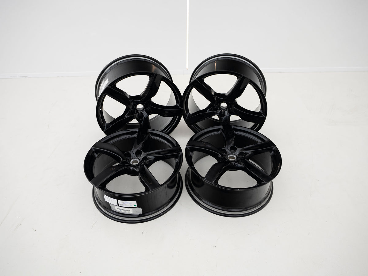 Ferrari Purosangue 22"/23" Black Wheel Set - 983055 / 983056 - Used