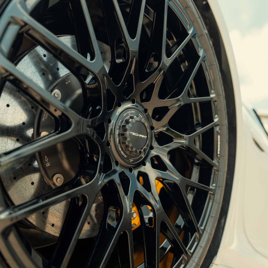 TECHART Formula IX Race wheel detail