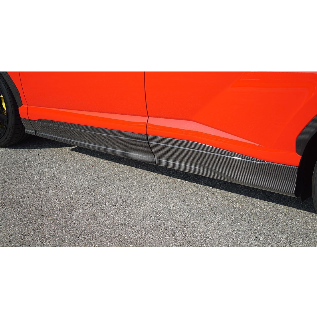 Side Panels - Lamborghini Urus - L6 333 75 - Novitec