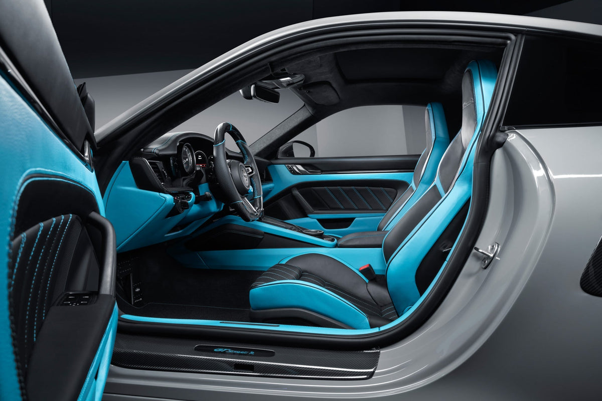 Shared TECHART 992 GTstreet R interior reference image; no dedicated product photo; SKU 092.440.800.009