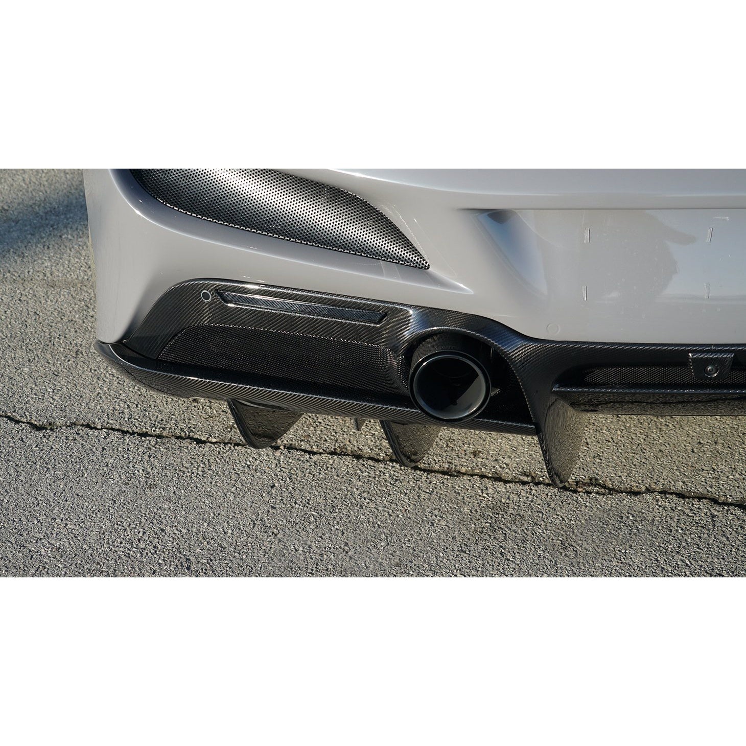 DIFFUSOR ATTACHMENT - installed view