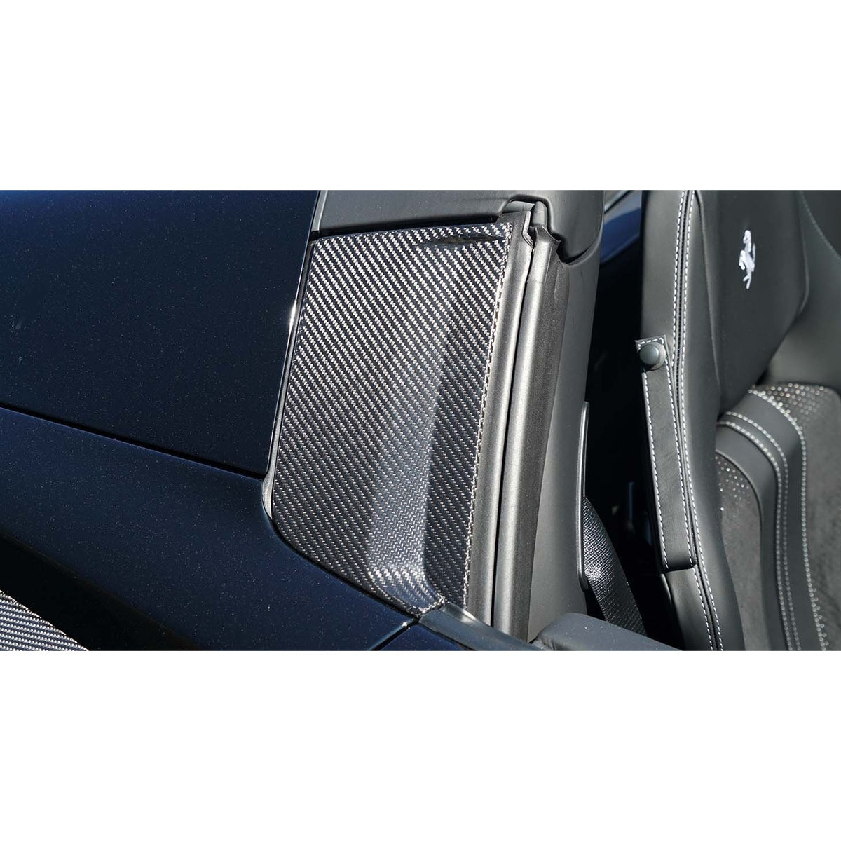 COVER B-PILLAR - installed view