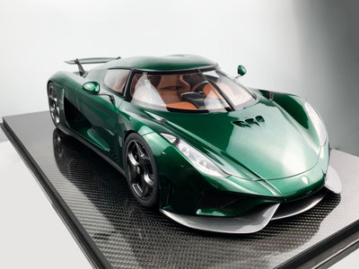 Koenigsegg Regera 1/8 - Carbon Green