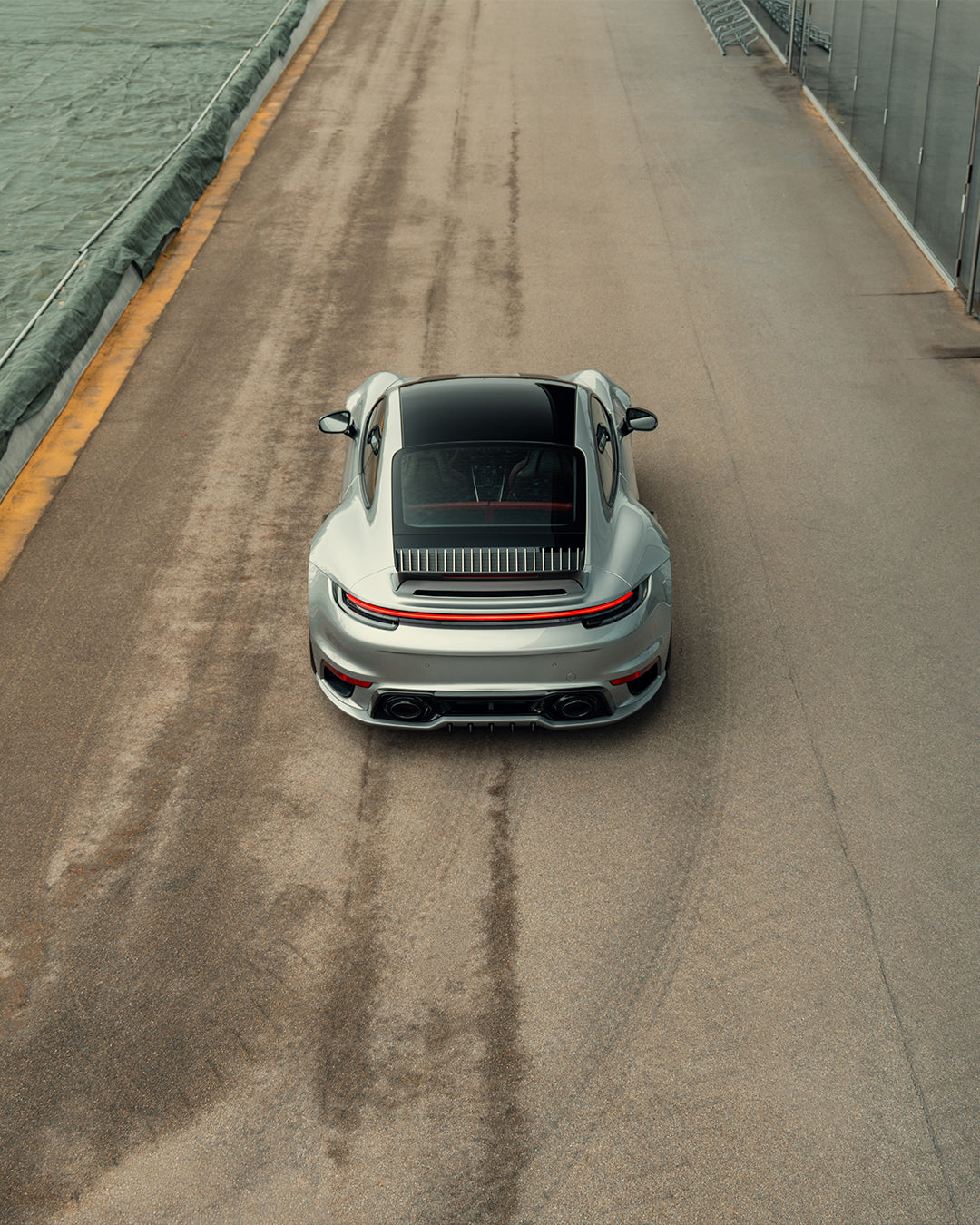 TECHART Rear Spoiler III Carbon for Porsche 911 992.1 — product image
