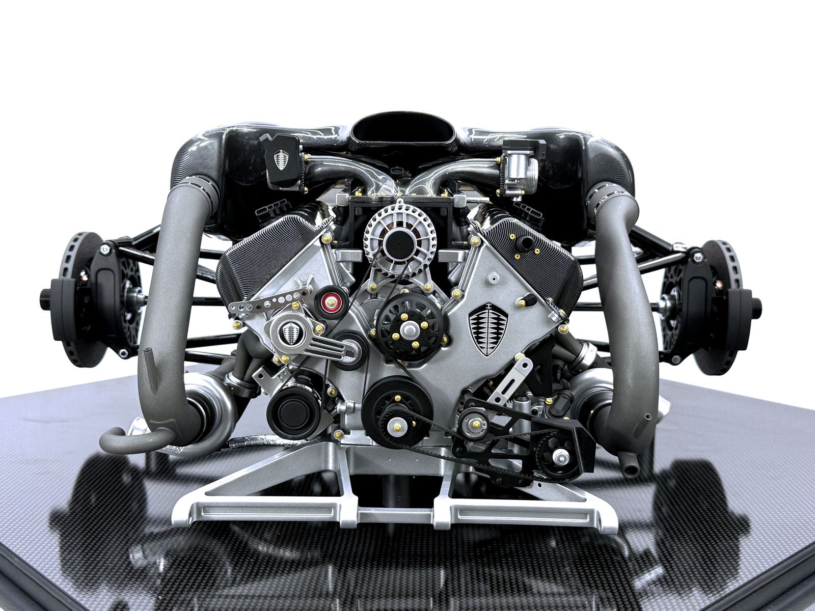 Koenigsegg ONE:1 Engine 1/4