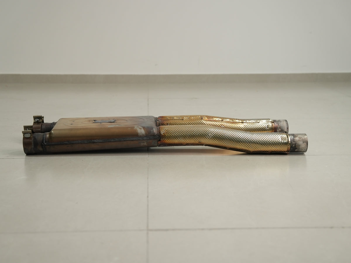 Ferrari Purosangue centre muffler — DSC00089