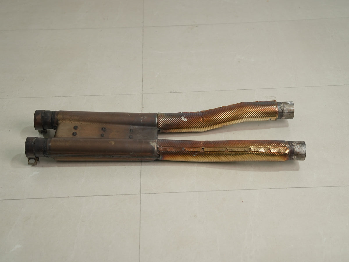Ferrari Purosangue centre muffler — DSC00094