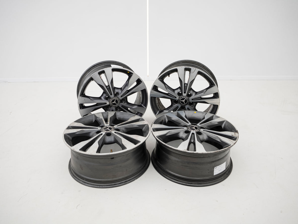 Mercedes-Benz V-Class / Vito 18" Wheel Set - A4474014400 - Used