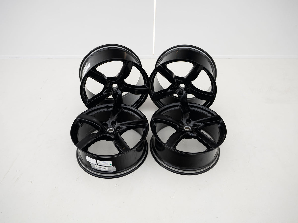 Ferrari Purosangue 22"/23" Black Wheel Set - 983055 / 983056 - Used