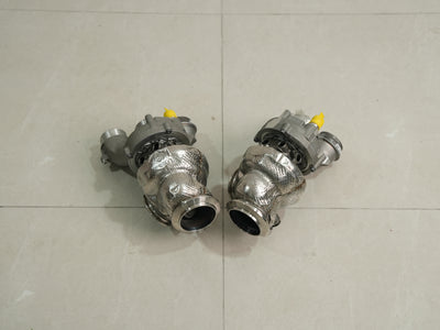 Both turbochargers shown for reference; this listing supplies only A1770909400 (LXP06-004-001).