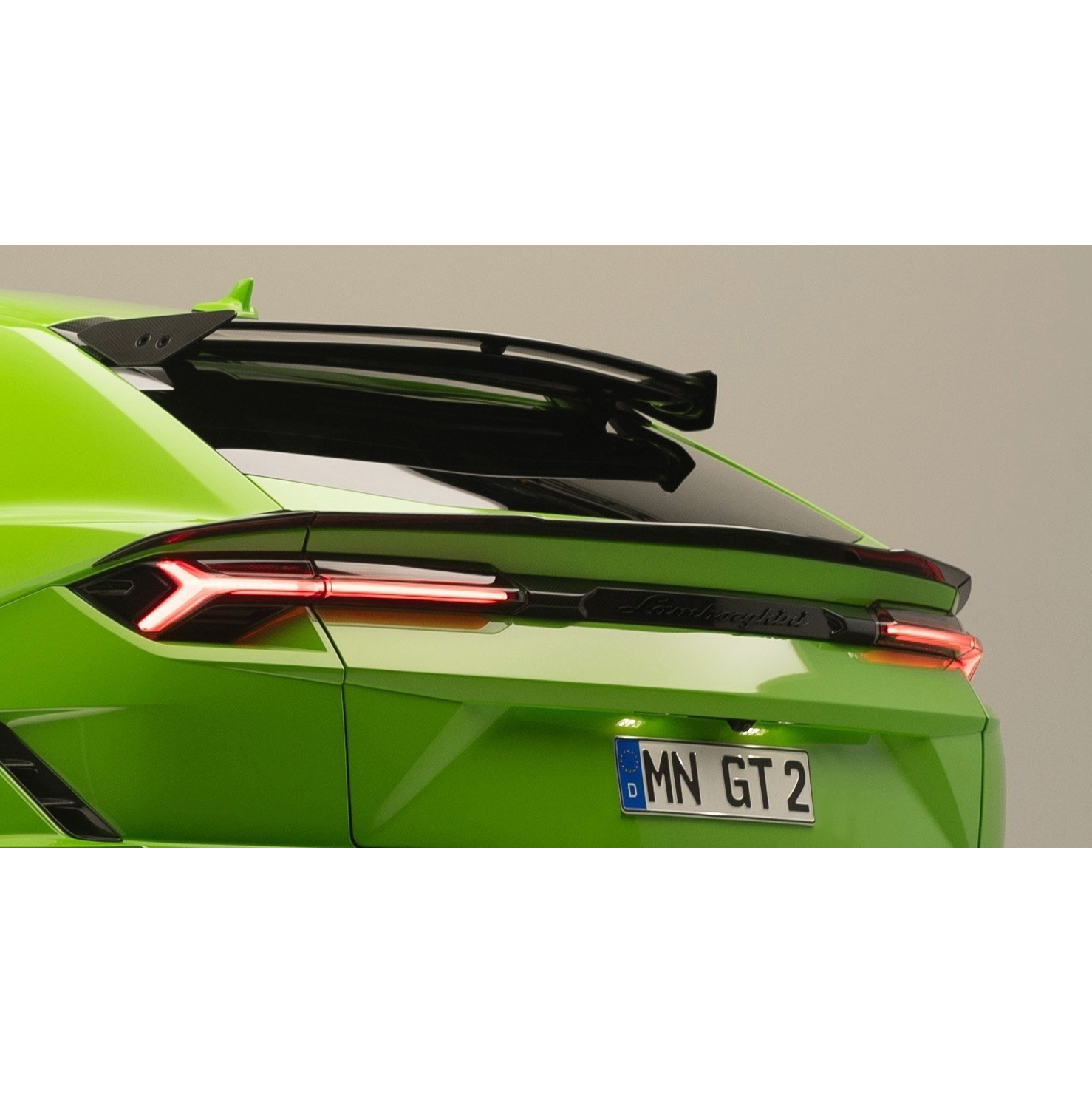 Trunk Lid Cover - Lamborghini Urus S & Performante - L6 333 70 - Novitec