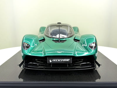 Aston Martin Valkyrie 1/8 - British Green