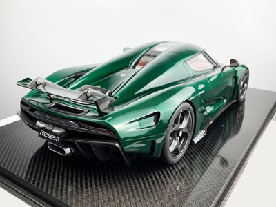Koenigsegg Regera 1/8 - Carbon Green