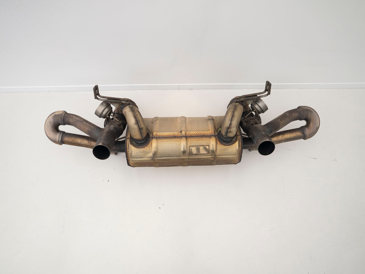 Actual used Lamborghini exhaust part – DSC01957