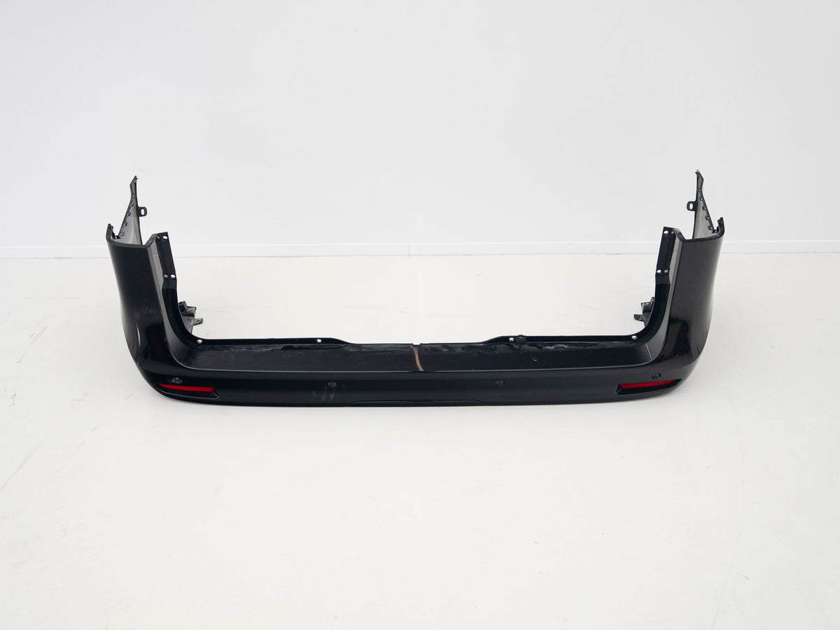 Actual used Mercedes-Benz W447 bumper – DSC01978