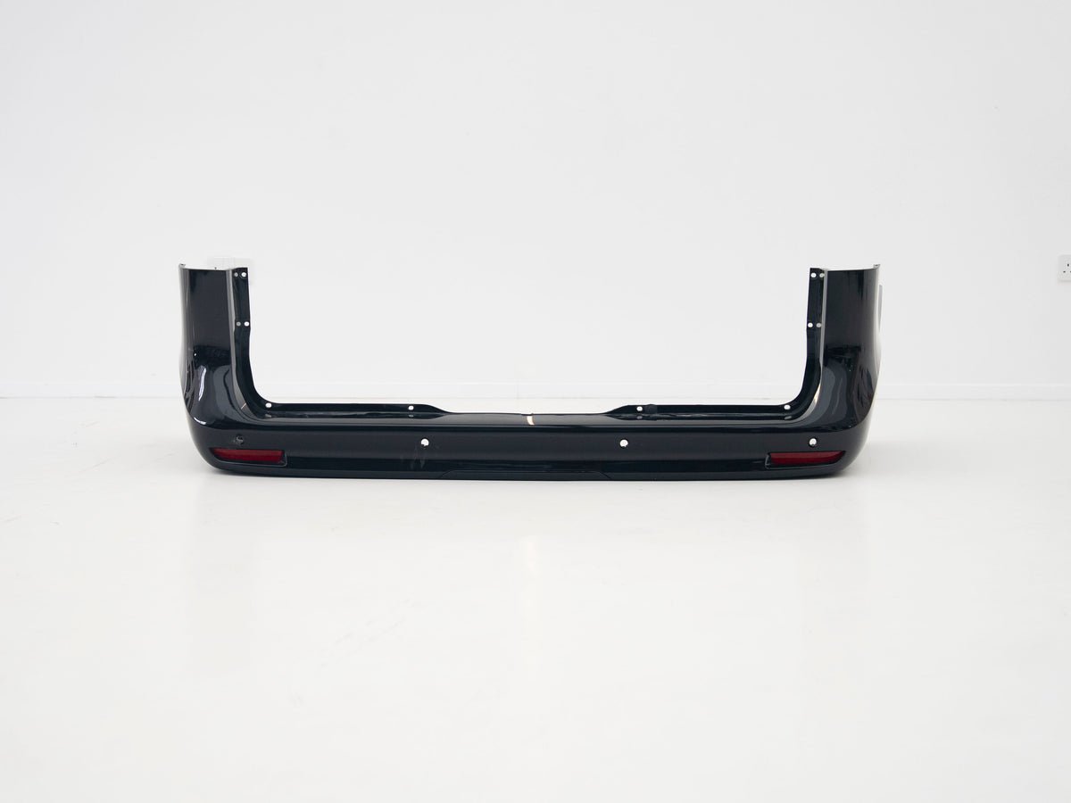Actual used Mercedes-Benz W447 bumper – DSC01986