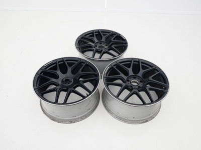AMG 22-inch wheels, silver barrel, black face and silver lip — actual stock photograph