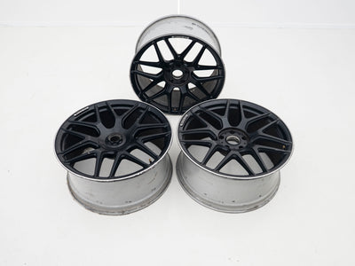 AMG 22-inch wheels, silver barrel, black face and silver lip — actual stock photograph