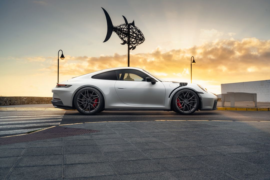 Shared TECHART 992.1 GT3 reference image; no dedicated product photo; SKU 092.310.810.009 / .811 / .812